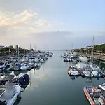 Colourful Modern Flat In Lignano-beahost * Lignano Sabbiadoro