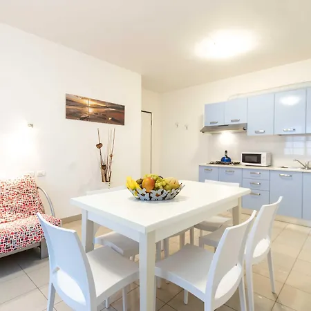 شقة Colourful Modern Flat In Lignano-beahost