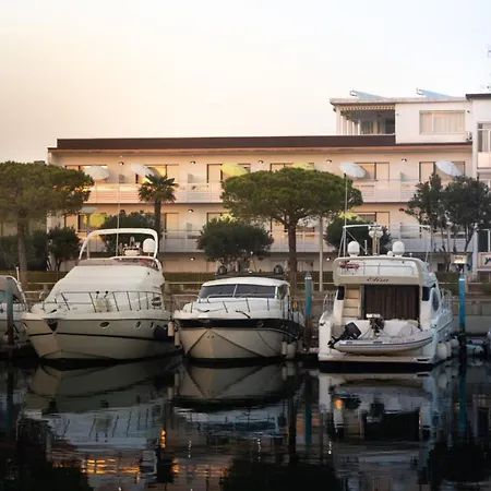 شقة Colourful Modern Flat In Lignano-beahost
